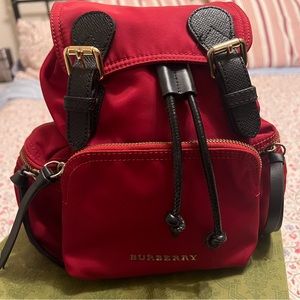 Burberry mini backpack 🎒